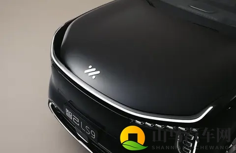 上汽旗舰智己LS9官方实拍曝光!9系旗舰大SUV压轴登场-2