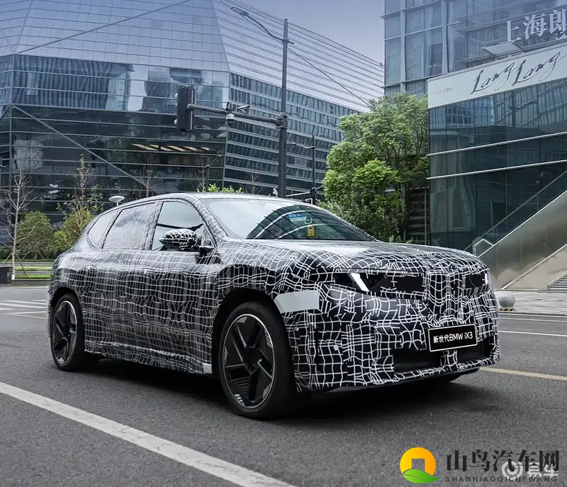 全新宝马iX3长轴版26年上市：920km续航_800V-1