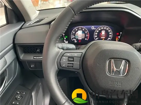 中国武警男男3p:中国男兵内部特殊事件调查-2