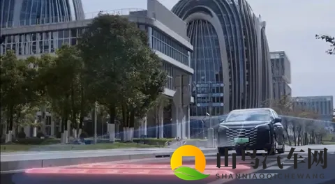 MPV市场“上强度” 第四季度多款新车来袭 北汽锐胜M8配四种动力-3