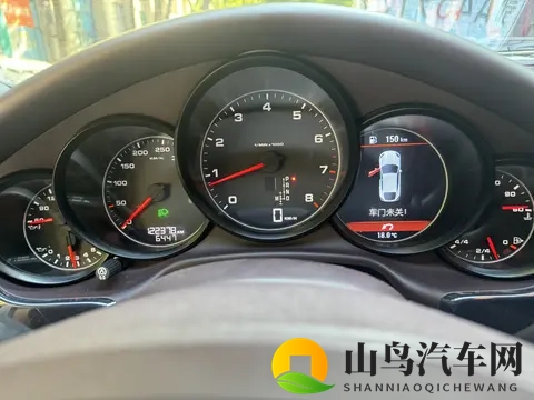 118万圆梦保时捷!13款Panamera,优雅依旧,气场不减当年-1