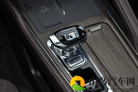 吉利星越L优惠18万,四驱+20T,实力家用SUV-3