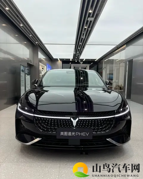 汽车评论的失真与真实：我们为何厌倦了完美的车评？-1