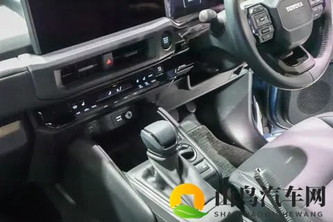 实车实拍丰田全新一代FJ，导入国内将大有可为-2