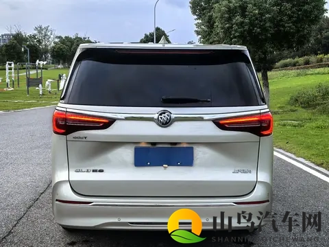 18万多拿下别克GL8陆尊，宜商宜家好选择？-2