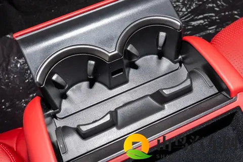 阿维塔12 2026款 Max后驱增程版实车体验:四激光+5201kWh大电池-2