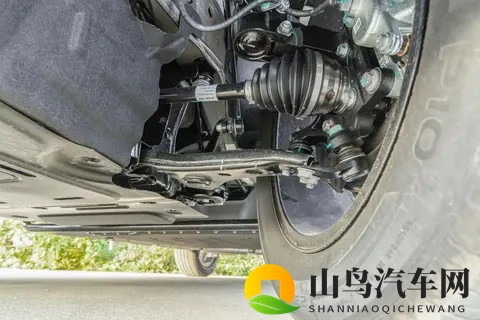 三电机四驱加持！捷途山海 T1 城市通勤 + 轻越野驾驶感拉满-1