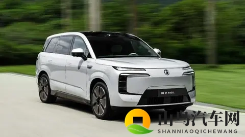 越级安全配置,腾势N8L为出行保驾护航-1