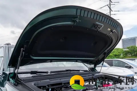 试驾2026款零跑C16：中大型SUV的空间舒适性，15万元就能拥有？-1