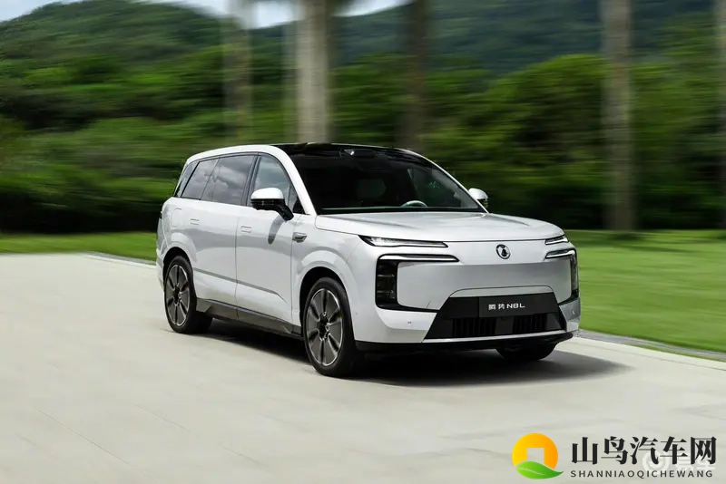 比大哥便宜七八万，一篇文看懂，腾势N8L的性价比有多高？-1