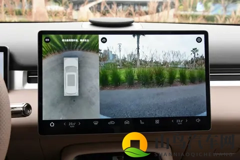 230km 超长续航，电混电动四驱，试驾蓝电 E5 PLUS-2