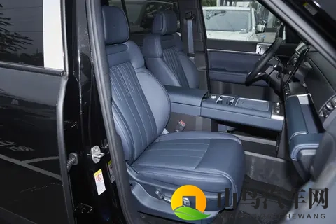 帮朋友买SUV，没想到自己先被种草，方程豹钛7到底好在哪？-2