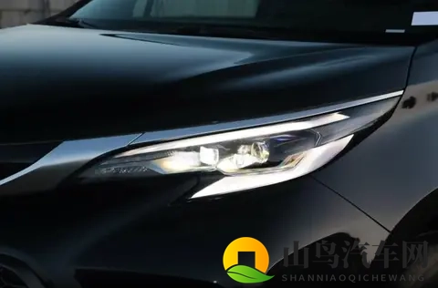 大空间+低油耗,半年卖出34,380辆,丰田格瑞维亚怎么选?-3