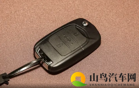 代步通勤小型车，25款五菱缤果购车指南来了，哪一款更值得选？-1