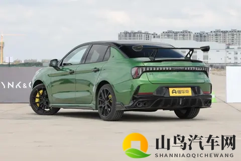 赛道基因与日常驾驭的融合：深度解读领克03 2026款 03+ 性能进阶版-2