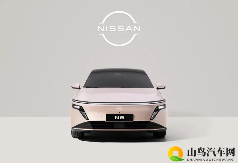 东风日产N6与天籁·鸿蒙座舱正式下线  今年四季度上市-1