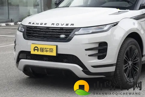 24 万级豪华 SUV 怎么选？揽胜极光全系配置解析与购车建议-3