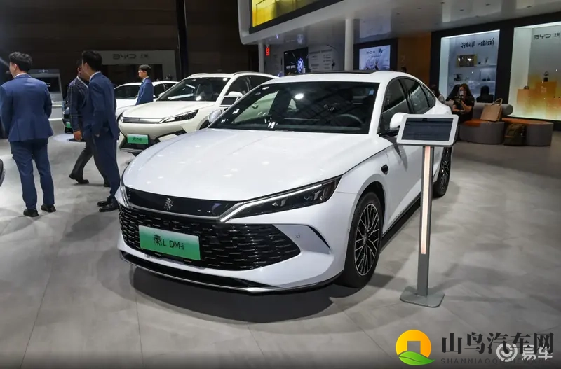 2026款比亚迪秦L，价格战确实玩到头了，变换怀挡-1