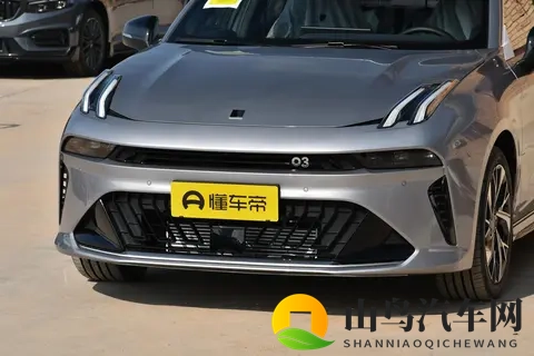 10 万级燃油车卷疯了！第三代领克 03 带智能 + 性能，竟卖白菜价？-2