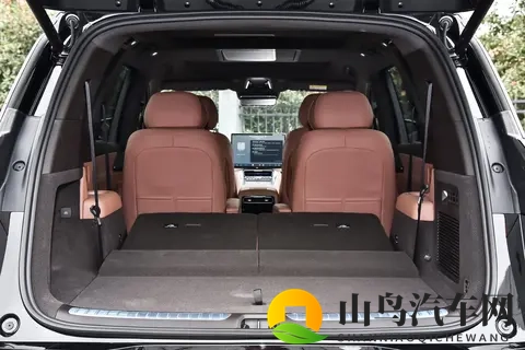 腾势N8L DM来了！二孩，三孩家庭的出行，本该如此从容惬意-3