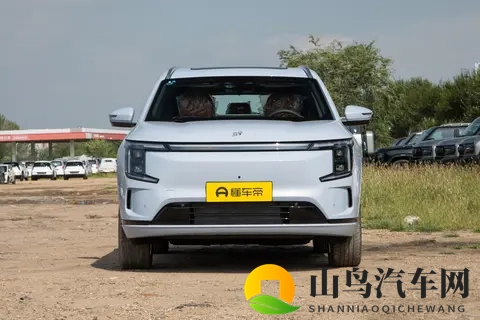 综合续航可达1700km，旅行小房车，捷途山海L7 PLUS适合家庭用户-1