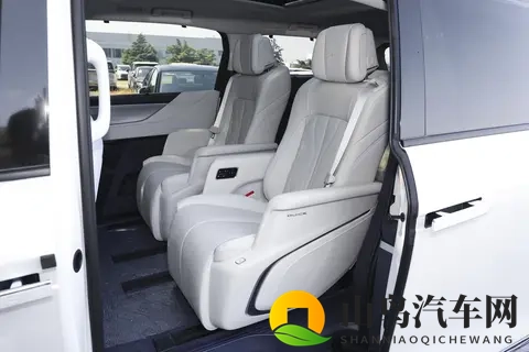 2025 款别克 GL8：插混续航 + 智能座舱，MPV 标杆藏着这些惊喜-2