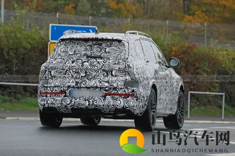 奥迪Q9霍希版谍照曝光，配40T V8引擎，明年亮相，剑指迈巴赫GLS-2