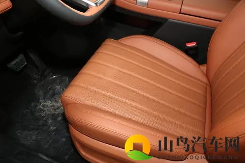 11 万级混动 SUV，带全家出游轻松搞定，捷途山海 L7 PLUS很值？-2