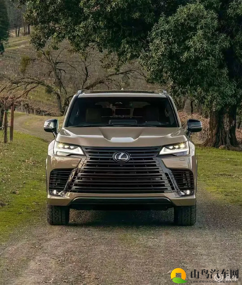 雷克萨斯LX 2026:新车型,炫酷外观套件-1