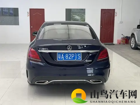 15万拿下优雅蓝奔驰C级，圆你一个豪华品牌梦！-1
