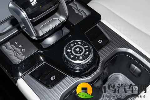 拉低价格门槛 捷途山海T1四驱新增两个版型 值得入手吗？-1