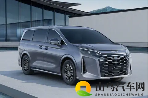 纯电续航218km成“胜负手”?新款比亚迪夏插混MPV加速-2