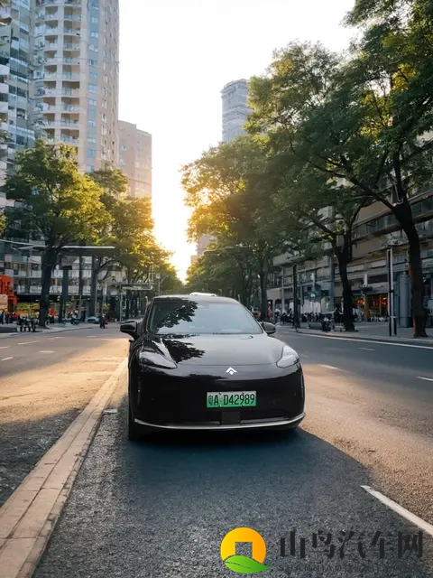 昊铂HT vs 燃油车:通勤成本的“省”级对决-2