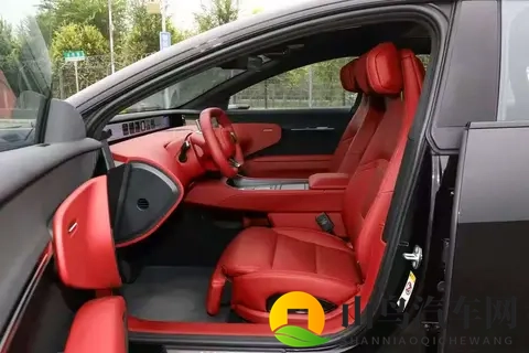 阿维塔12四激光版：奢享座舱，全面升级！-2