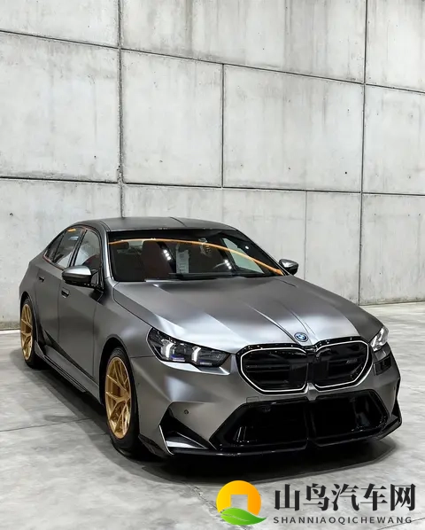 新一代宝马M5值得买吗？先搞懂4个问题，再决定是不是你的菜-3