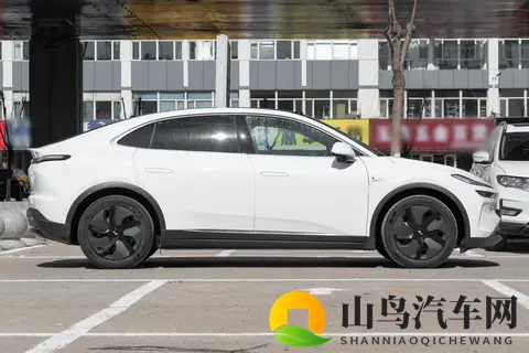 740km 续航 + 3 分 20 秒换电！乐道 L60，家庭出行告别续航焦虑-2