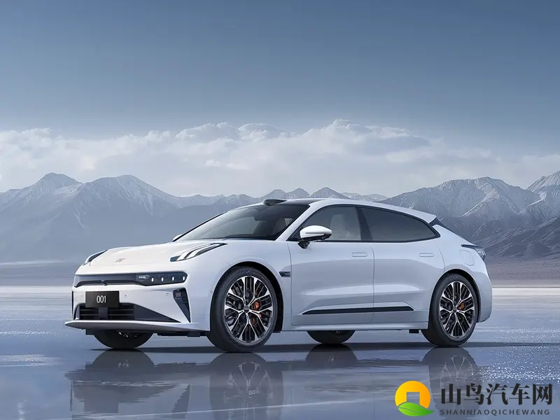 焕新001上市，选长续航，还是四驱+闪充？-1