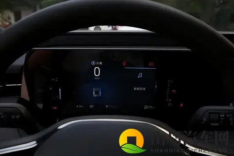 车型实测：大马力+低油耗，终于有台能兼顾的B级车了-2