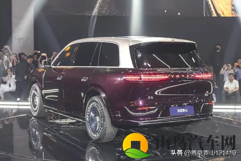 六座SUV第三排太挤？3120mm轴距神车让180cm壮汉秒变葛优躺-2