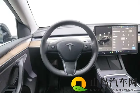 15万多拿下准新特斯拉Model Y,通勤代步真香?-2
