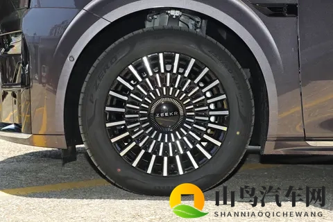 家用MPV新选择，宜商宜家的极氪009，11月福利再加码-1