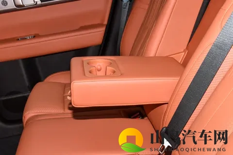 一台好车能改变生活，有了方程豹钛7，全家出行再无困扰-3