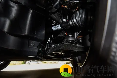 黄色软件免费下OPPO:OPPO手机用户福利:免费导航+停车,出行更智能-1