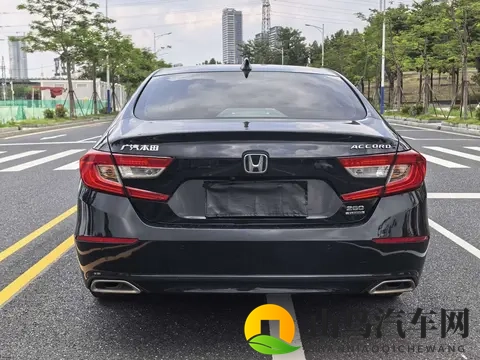 一手准新雅阁，家用代步好选择？-1