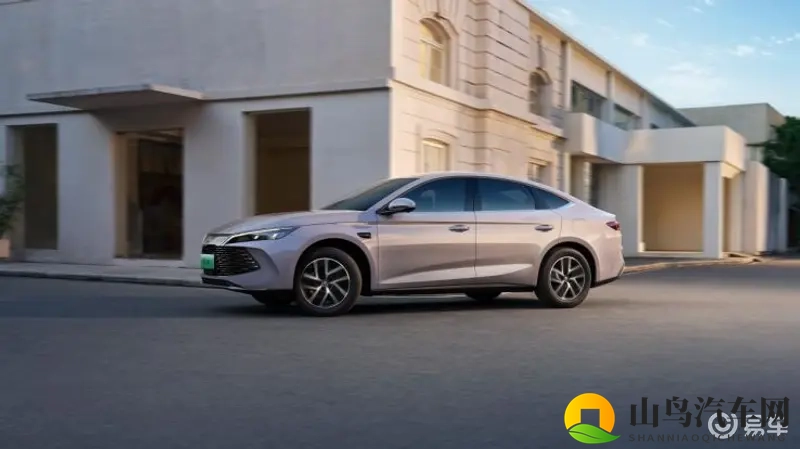 工业奇迹再进化！2026款秦L DM-i上市-1