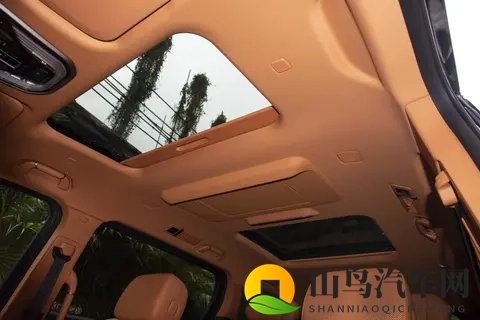 魏牌高山 7 体验记:家用 MPV 的实用新选择-1