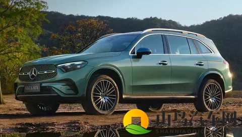 还没买车的有福了！新款奔驰GLC上市，降价增配，带智驾辅助-3