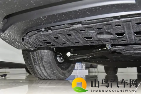 预售价1399万元起，全系标配激光雷达，深蓝L06家用的价格-1