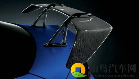 斯巴鲁BRZ STI Sport Type RA登场,加装BBS轮圈_STI套件等!-1