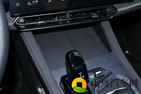 燃油车智能落后?第三代领克03告诉你,这都是偏见-3